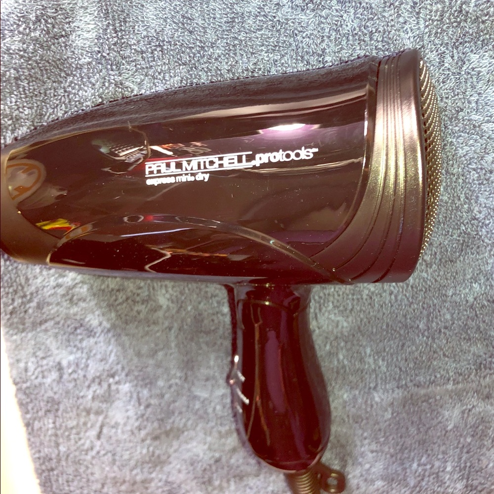 Paul Mitchell hair dryer
